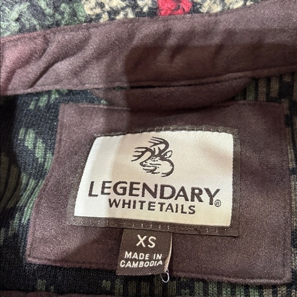 Legendary Whitetails Treasure Fuzzy Fleece Shacket,snap front,chest/hip pockets - Picture 9 of 12